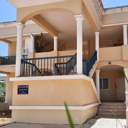 Blife Macaya Private