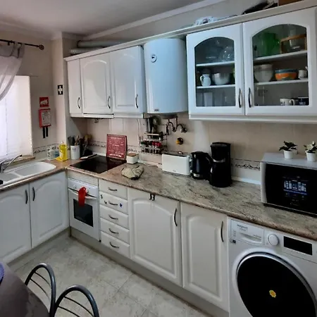 Blife Macaya Private Homestay *